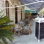 Hotell Glavovic 3*